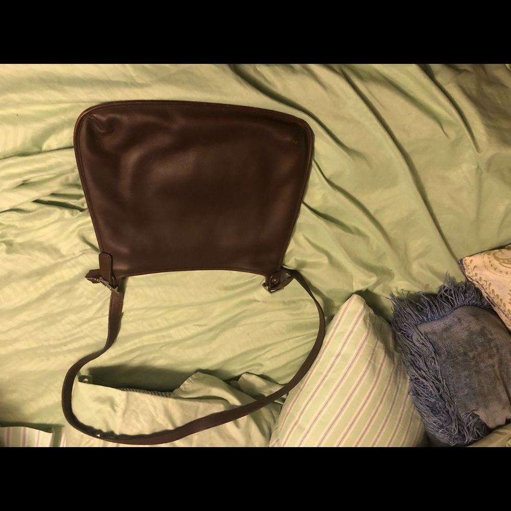 Brown leather coach bag. Excellent condition